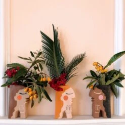 Jungalow Face Bookend Vase By Justina Blakeney™ 11 Jungalow Face Bookend Vase By Justina Blakeney™ -Jungalow Store facevasebookend